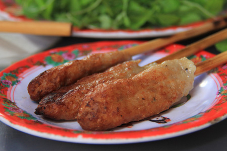 Nem lui Hue, a specialty of Hue - grilled meat with lemongrass
